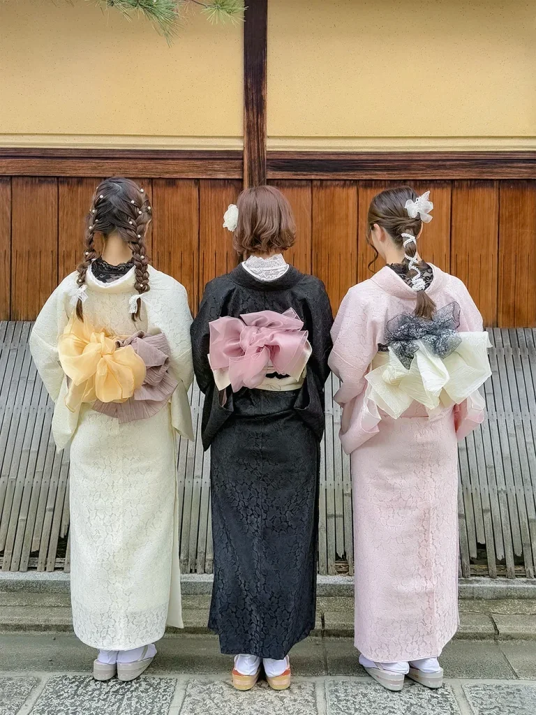 Kyoto Kimono Rental Hanaemi