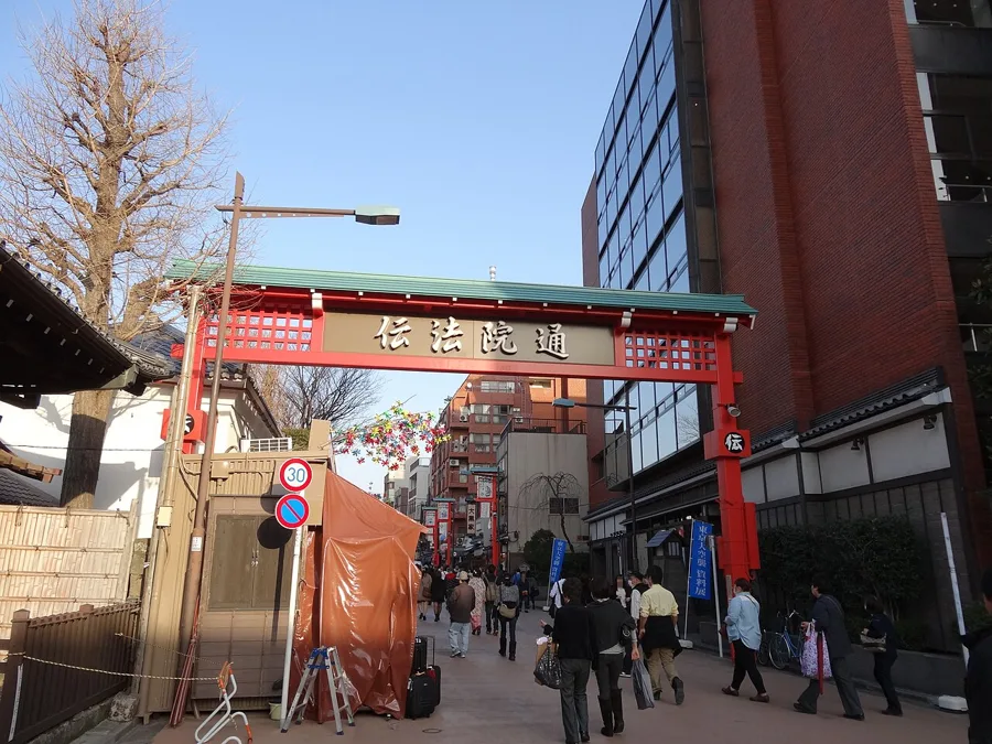Denbouin-dori (a photogenic kimono spot around Tokyo Skytree)