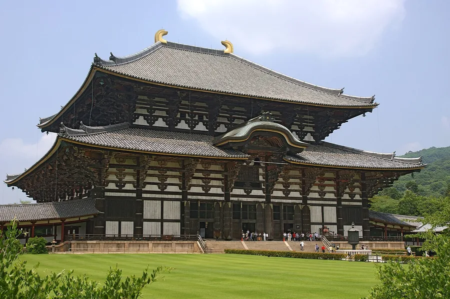 東大寺 大仏殿前