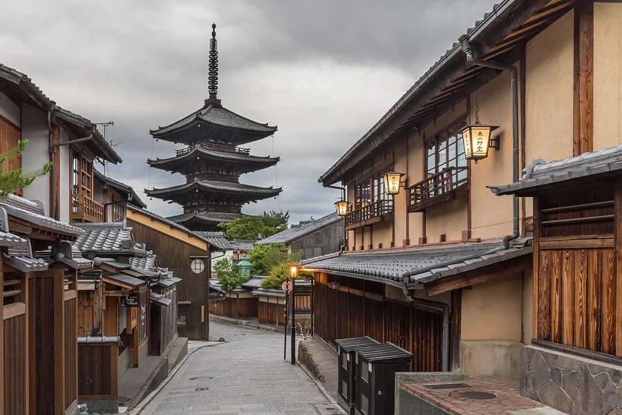Hokanji (Yasaka Pagoda) (a photogenic kimono spot near Kiyomizudera)